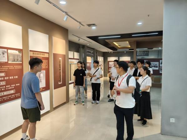 9e6f44f6bd67e42c52181a3741773211